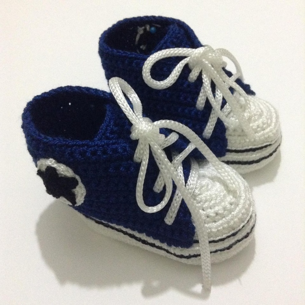 Handmade Crochet baby sneakers Black